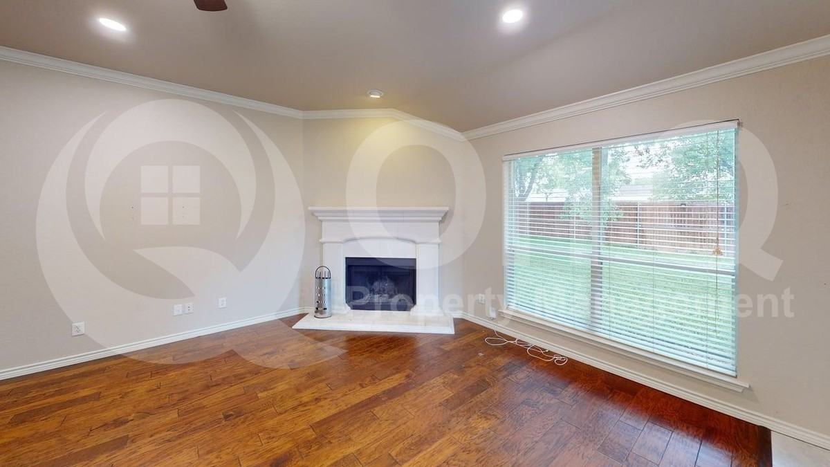 4828 Curzon Ave - Photo 4 of 18