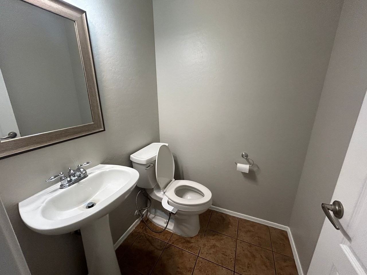 17315 W Tara Ln - Photo 4 of 15