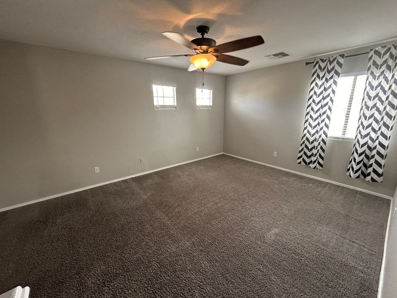 17315 W Tara Ln - Photo 7 of 15