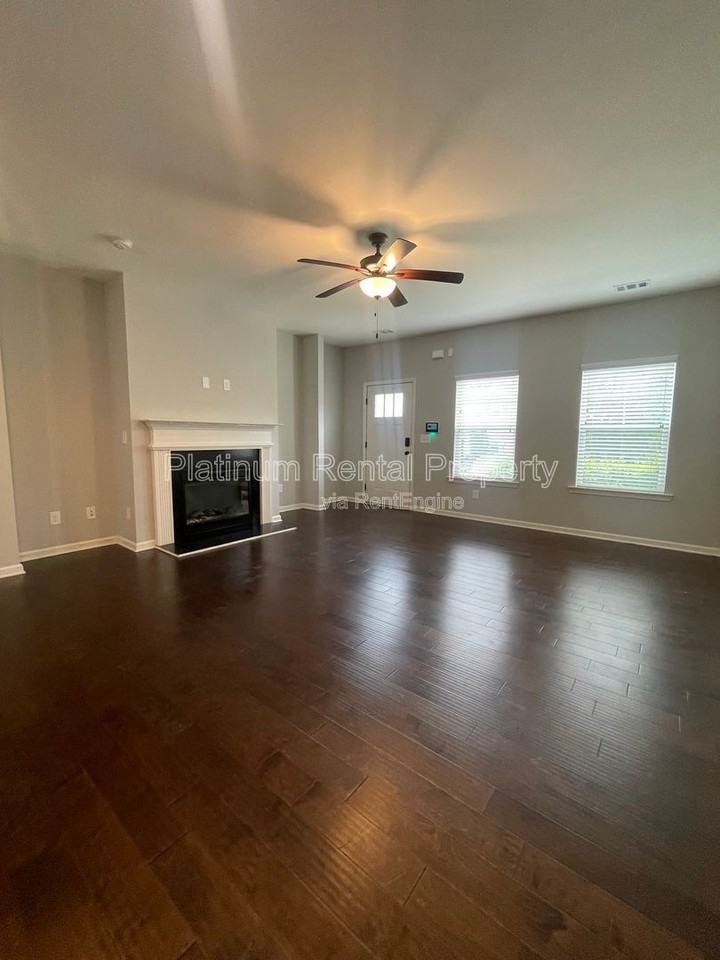841 Ambient Way Sw - Photo 5 of 31