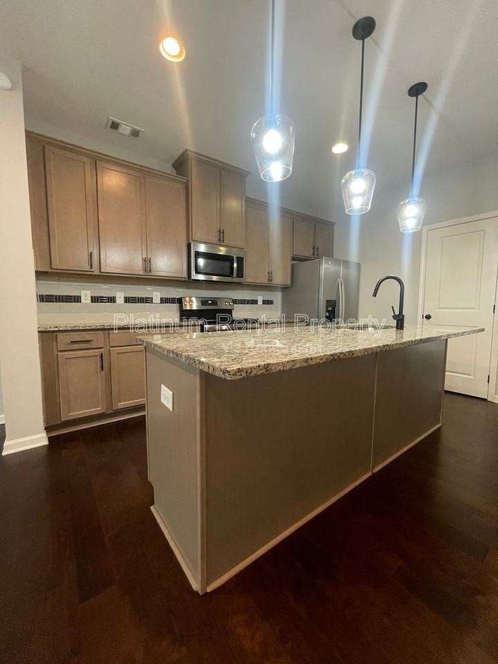 841 Ambient Way Sw - Photo 7 of 31