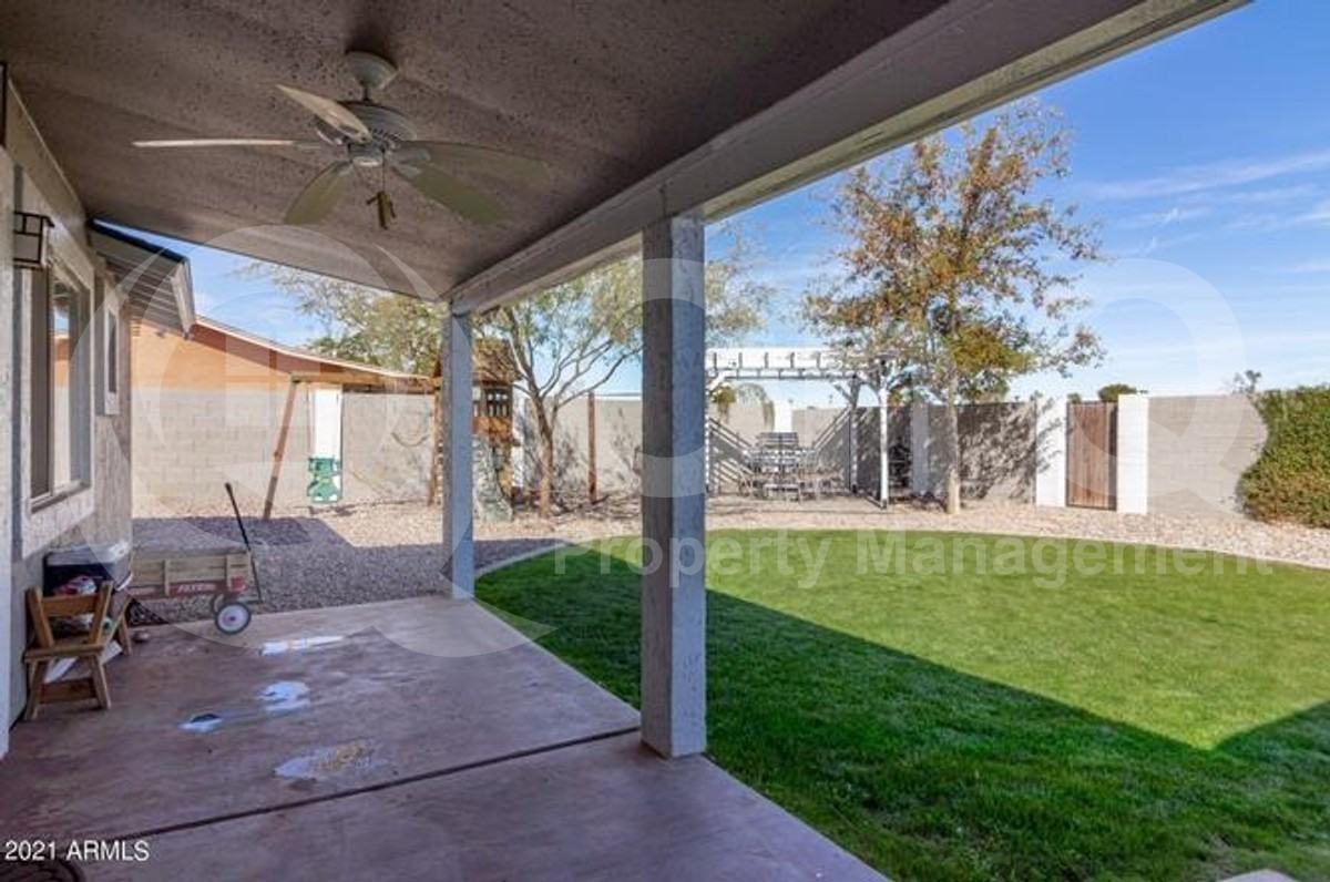3732 E Marmora St - Photo 3 of 8
