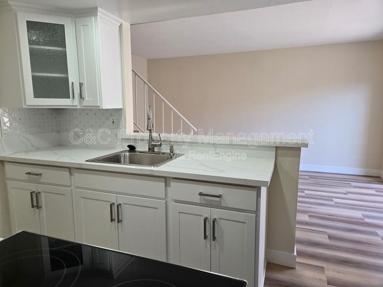 10361 Iona Way - Photo 2 of 6