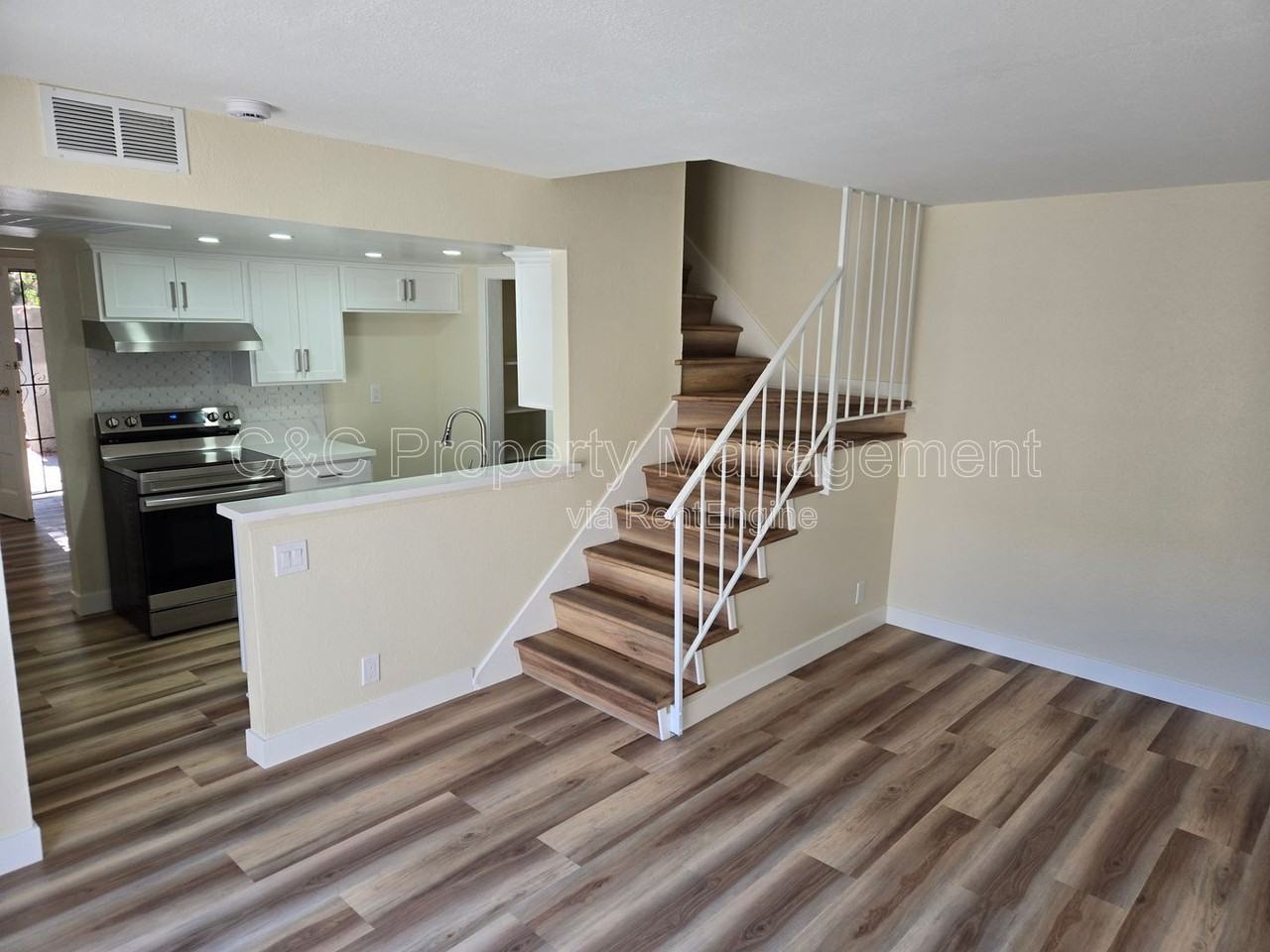 10361 Iona Way - Photo 6 of 6