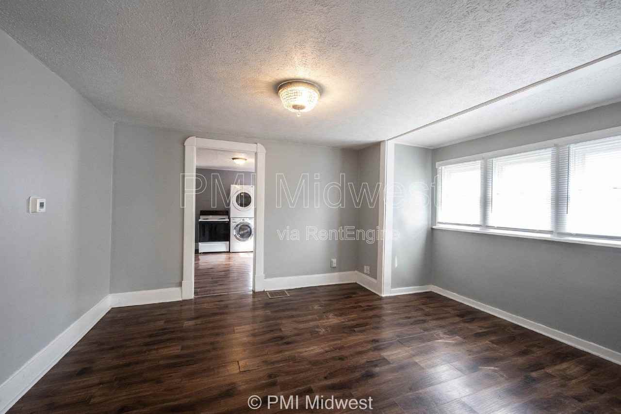 1604 E Kelly St - Photo 7 of 25