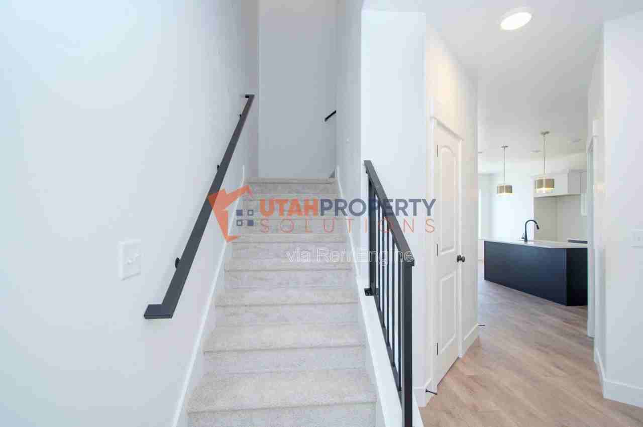 W Templar Dr - Photo 3 of 20