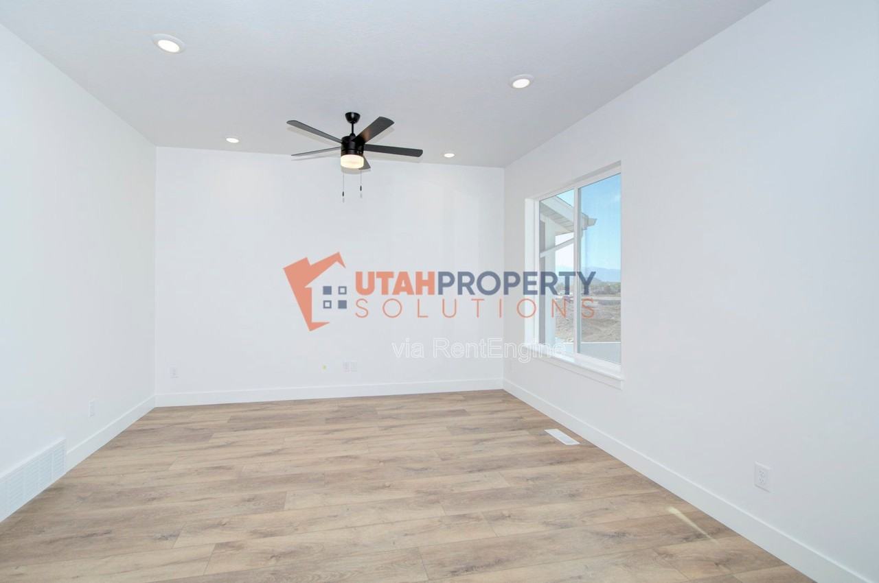 W Templar Dr - Photo 4 of 20