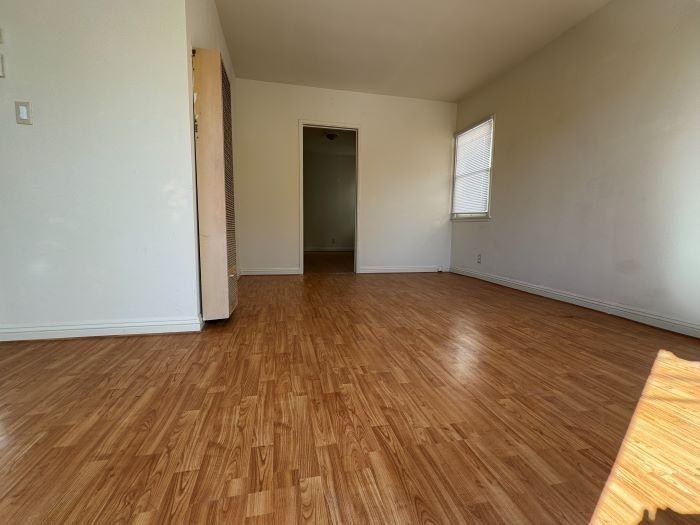 3519 Market St - Photo 4 of 8