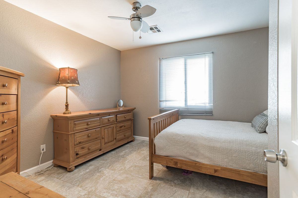 27350 Melanita Dr - Photo 6 of 26