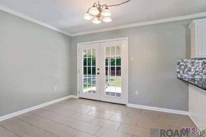 11034 Old Hammond Hwy - Photo 6 of 15