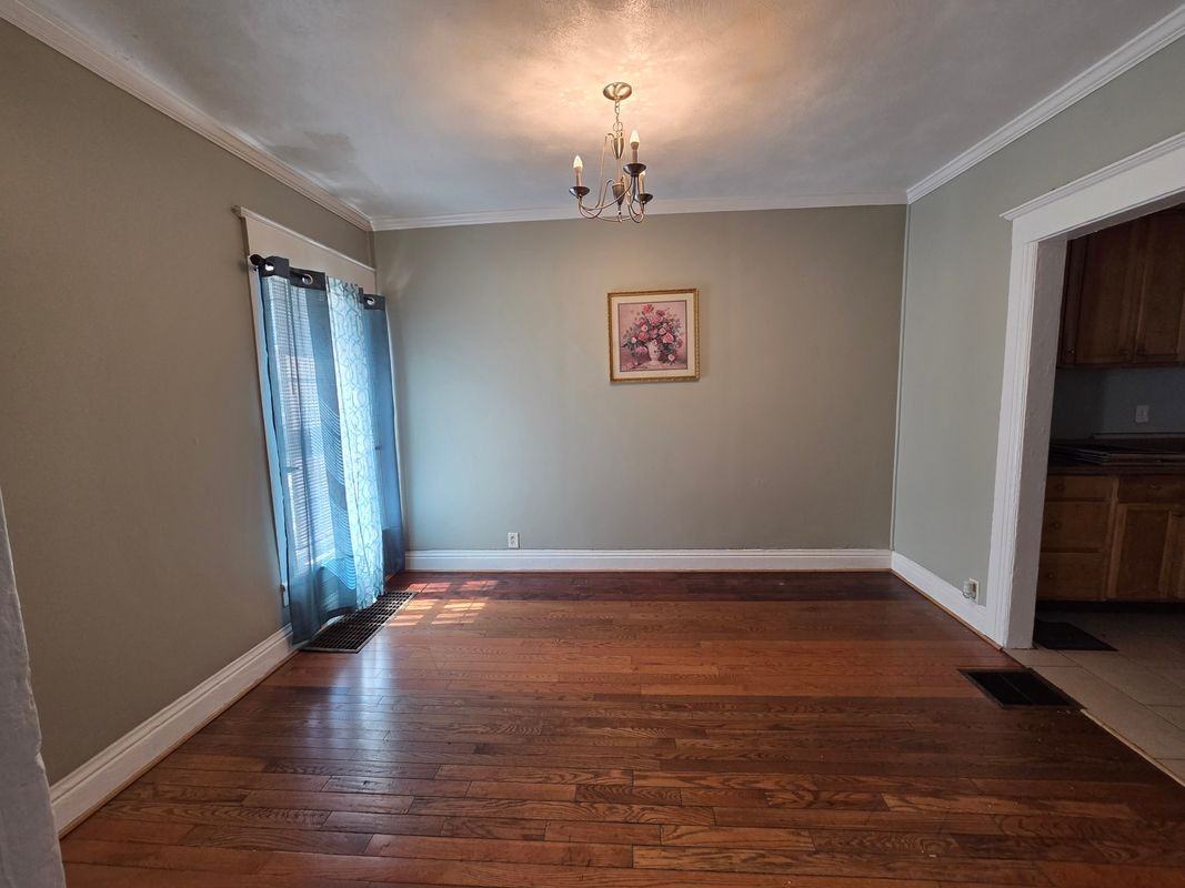 86 Parkway - Photo 2 of 8