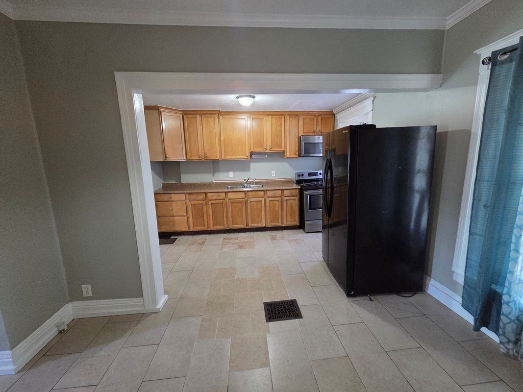 86 Parkway - Photo 3 of 8