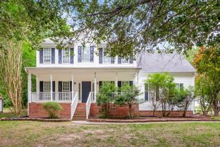 219 Forest Pond Rd - Photo 1 of 1