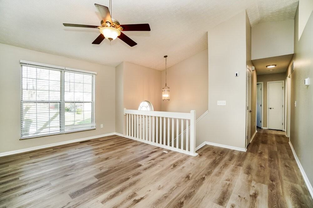1324 Winesap Dr - Photo 4 of 17
