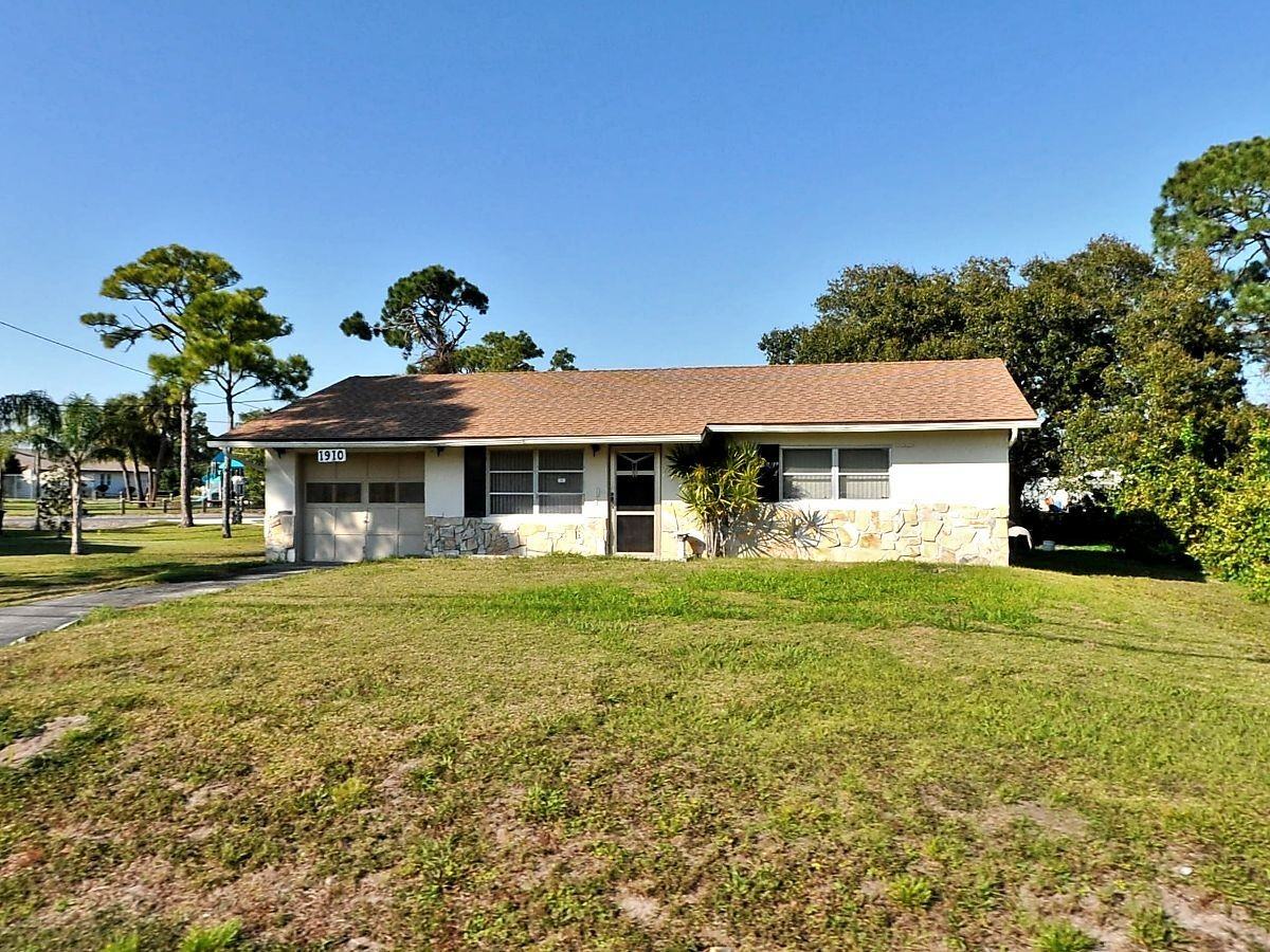 1910 Juanita Ave