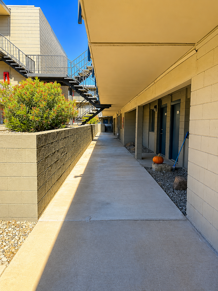 The Villas @ Uptown - Photo 7 of 50