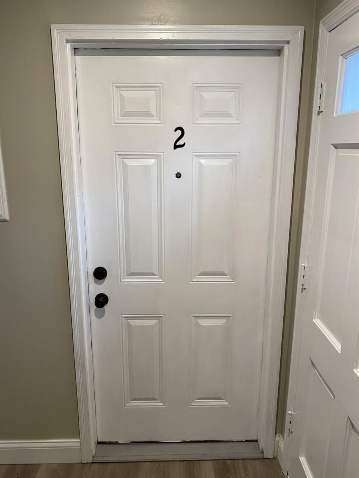 123 Kathleen Dr #2 - Photo 5 of 20