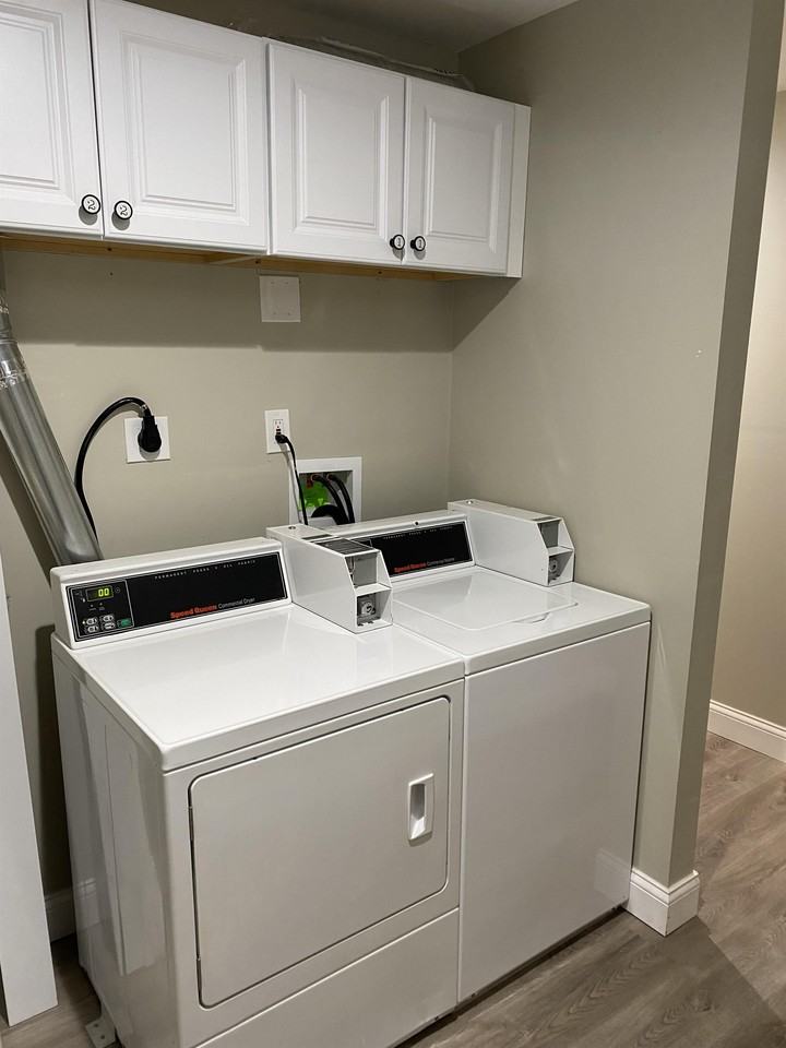 123 Kathleen Dr #2 - Photo 2 of 20