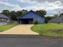 424 Brentwood Dr #NA - Photo 1 of 1