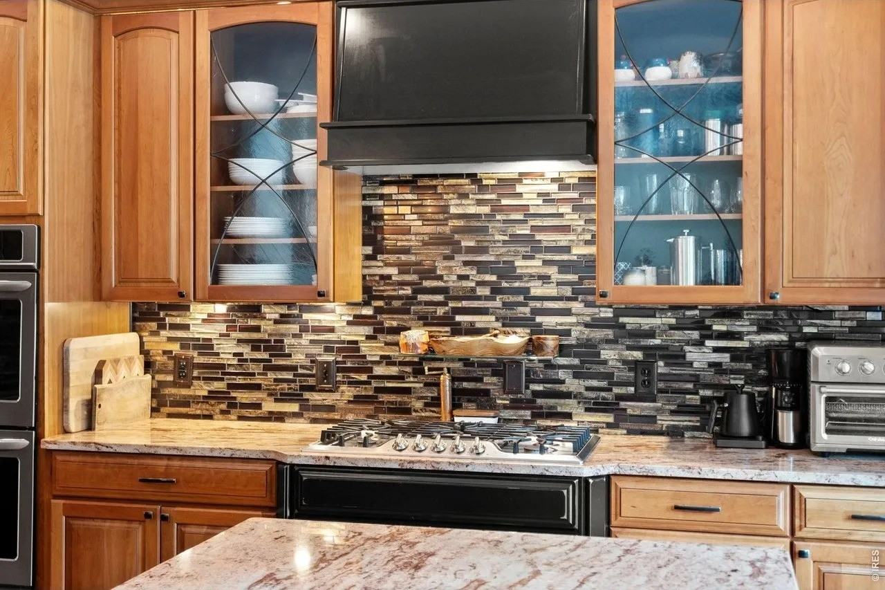 4601 Twin Peaks Ct #NA - Photo 7 of 33