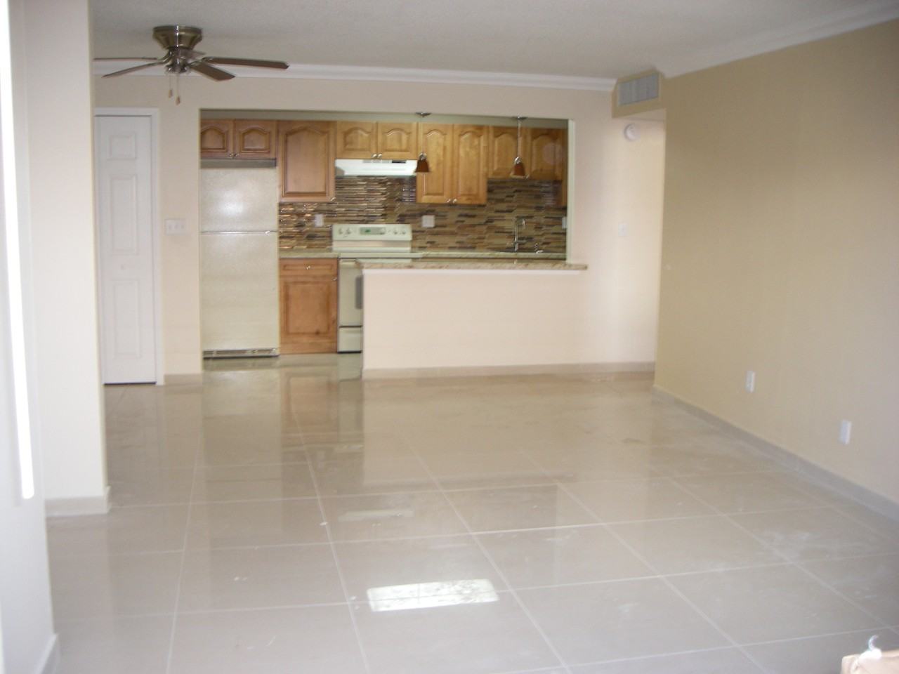 4530 Nw 79th Ave #1C - Photo 4 of 23