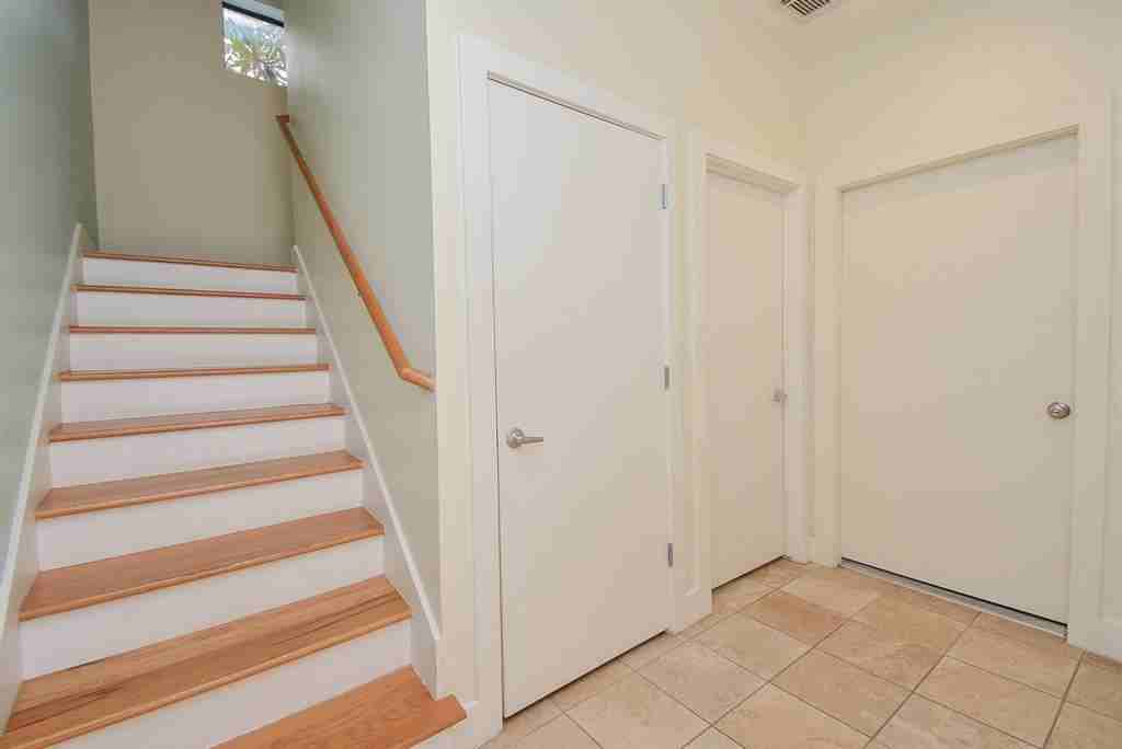 4122 Spencer St #4122 - Photo 4 of 31