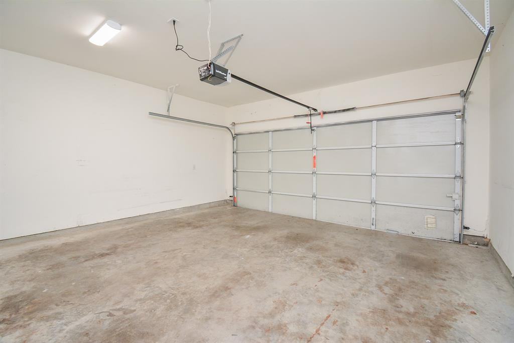 4122 Spencer St #4122 - Photo 5 of 31