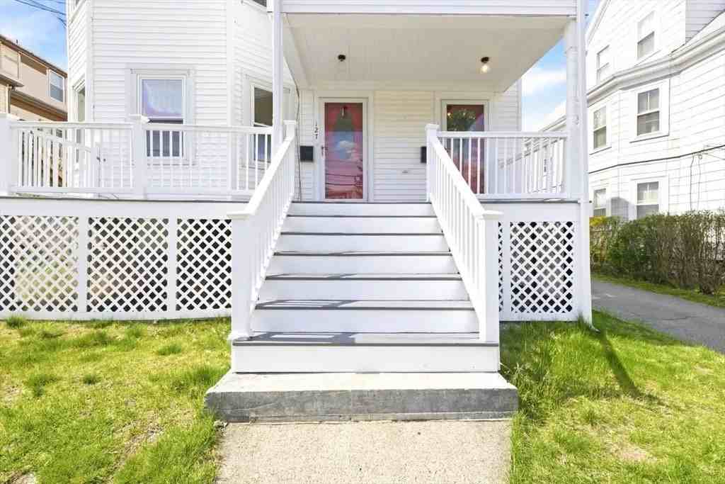 127 Winslow Ave #1 - Photo 4 of 24