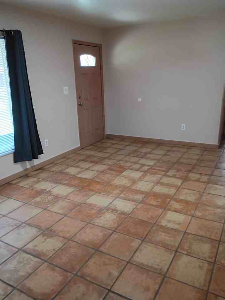 6904 Mathers Ln #A - Photo 6 of 33