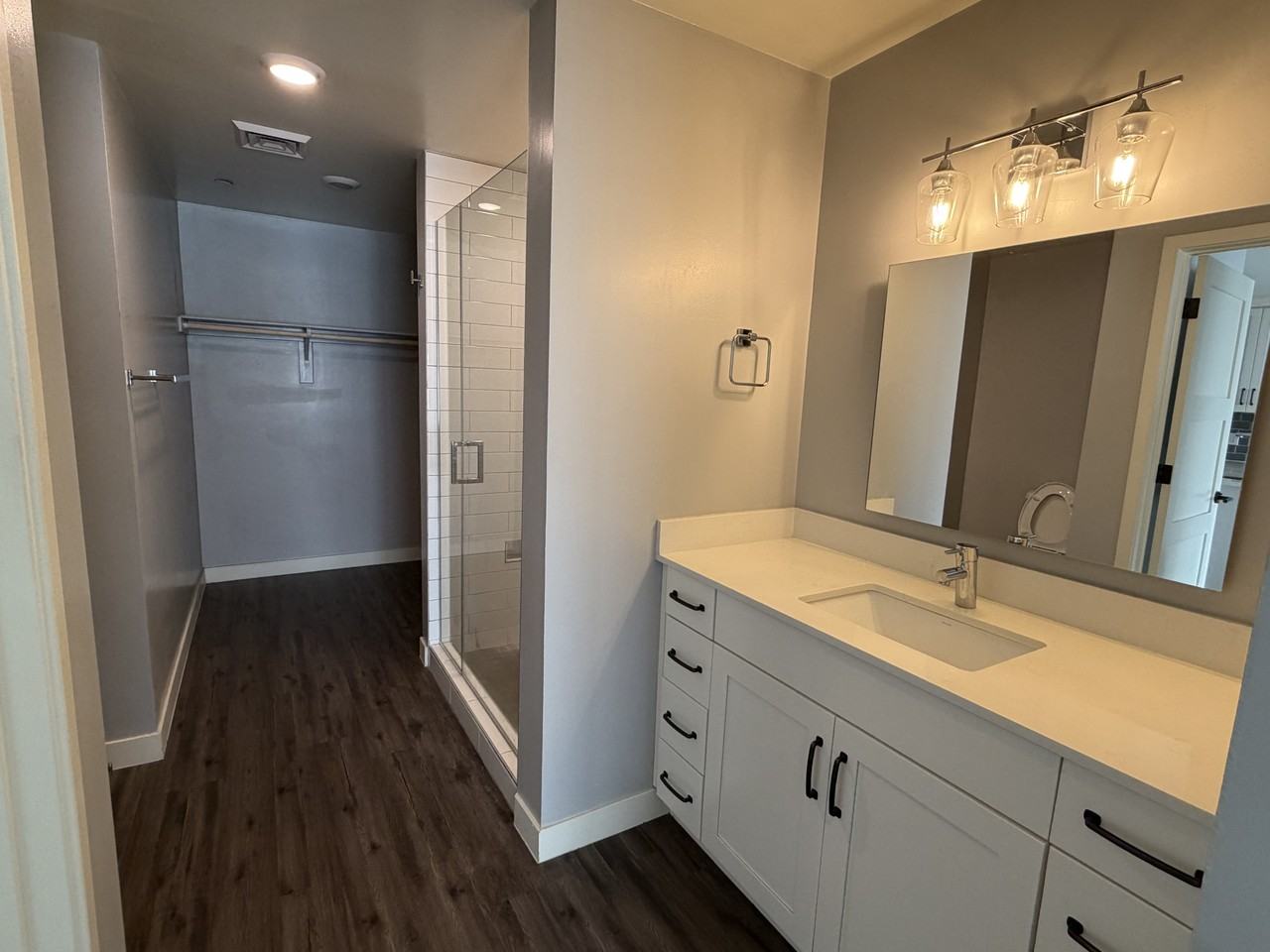 475 N 9th St #303 - Photo 6 of 8