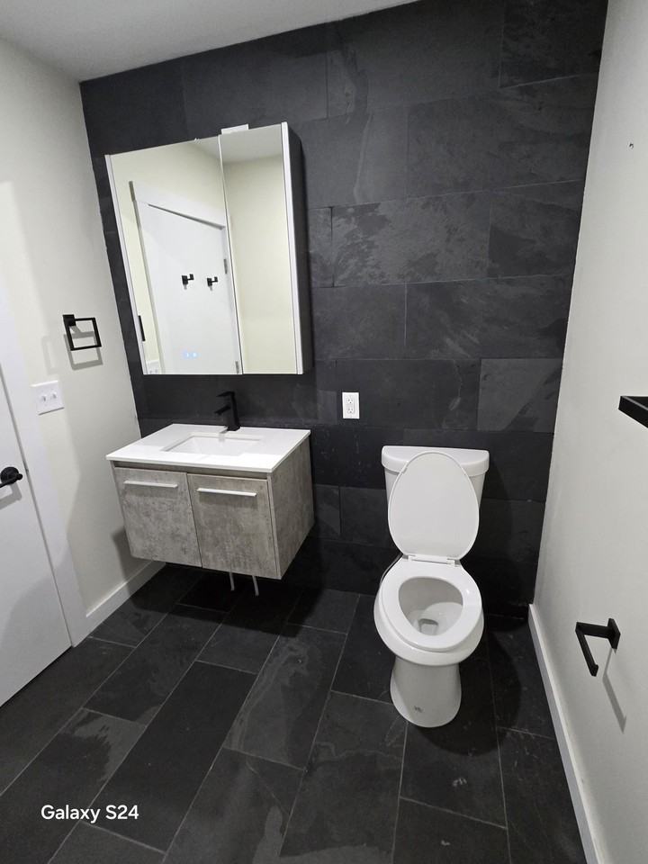 356 3rd St #2 - Photo 5 of 8