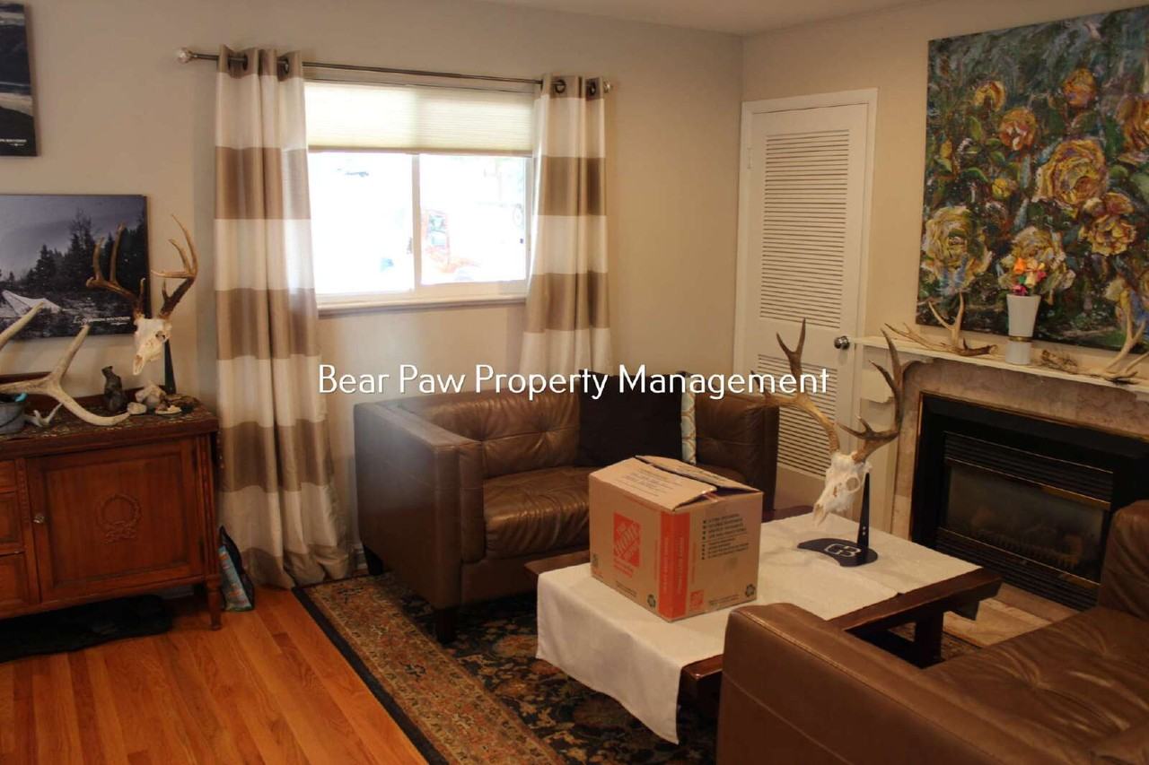28236 Lupine Dr - Photo 7 of 16