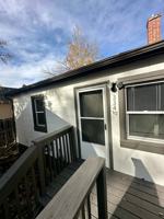 featured image of 334 1/2 Yellowstone Ave