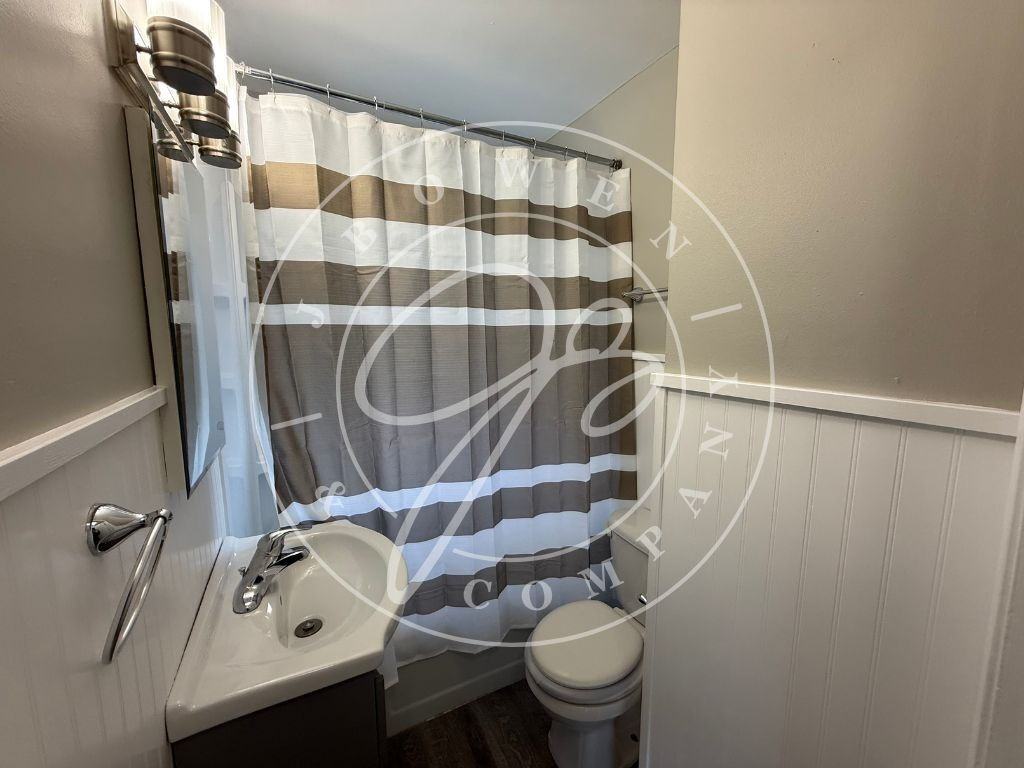814 Marmion Ave - Photo 6 of 8