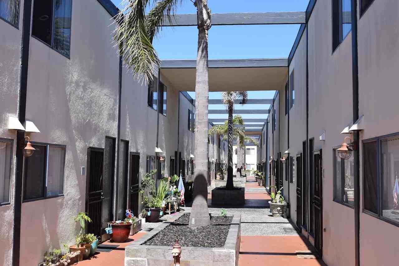 Oceanaire Townhomes - Photo 2 of 2
