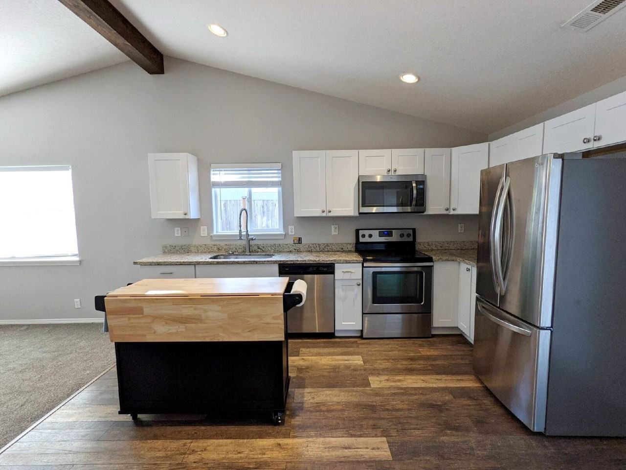 6025 Orchid Ln - Photo 6 of 19