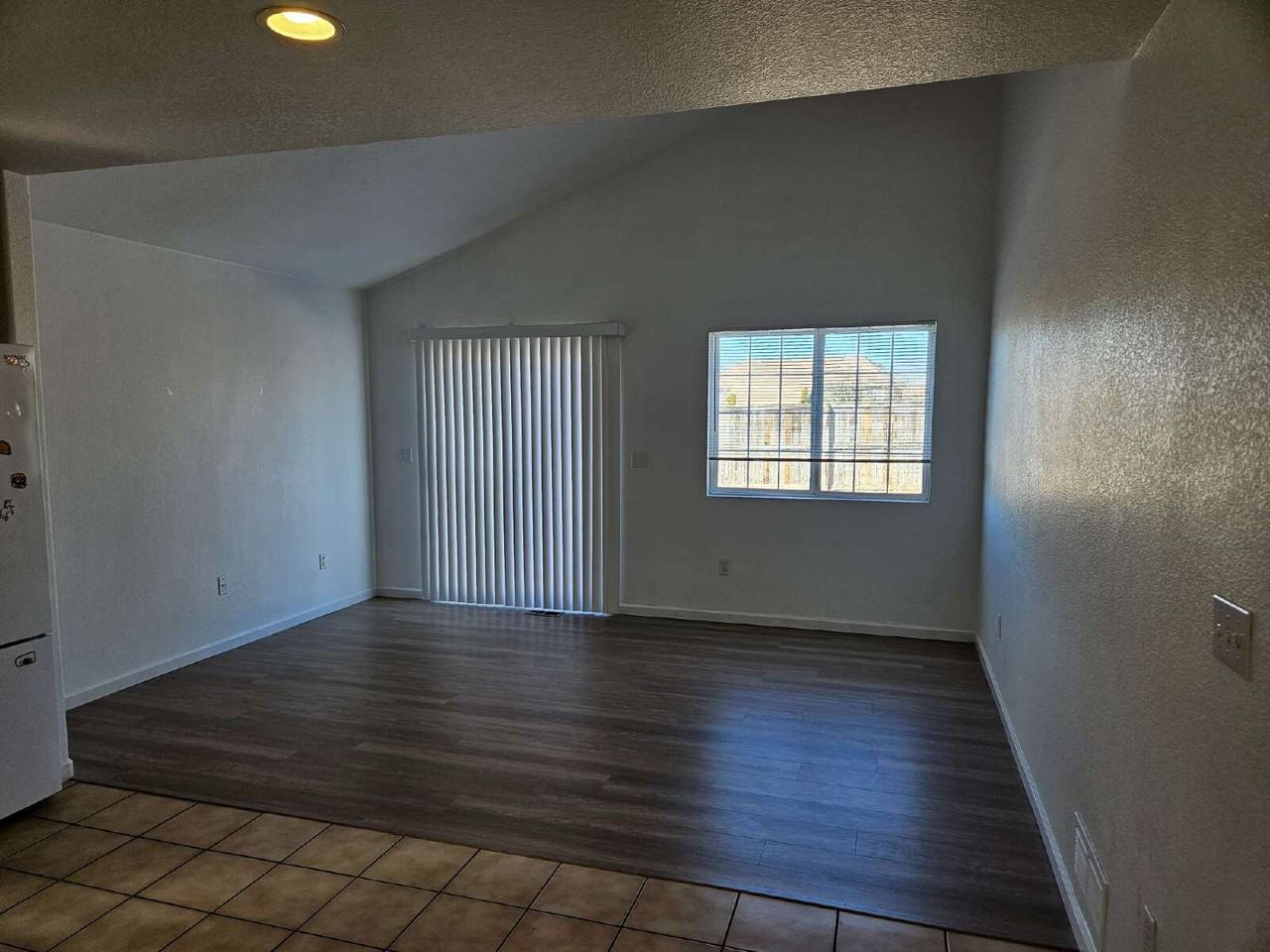 2631 S Danube Way - Photo 4 of 14
