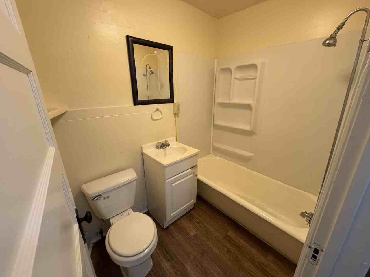 2508 S 14th St - Photo 6 of 23