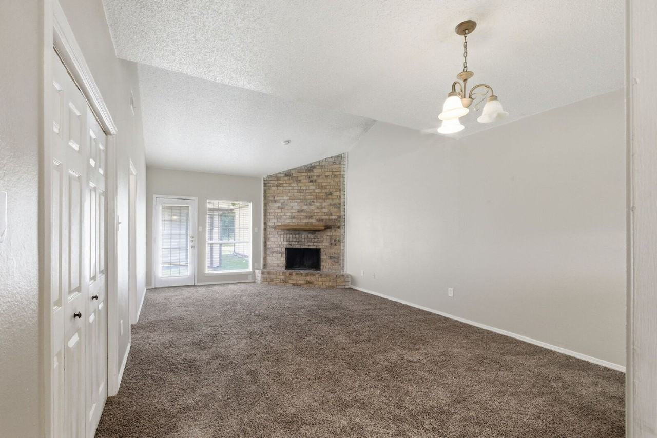 6324 Alissa Dr - Photo 6 of 25