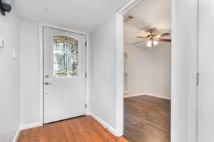 414 E Grenoble Dr - Photo 1 of 1