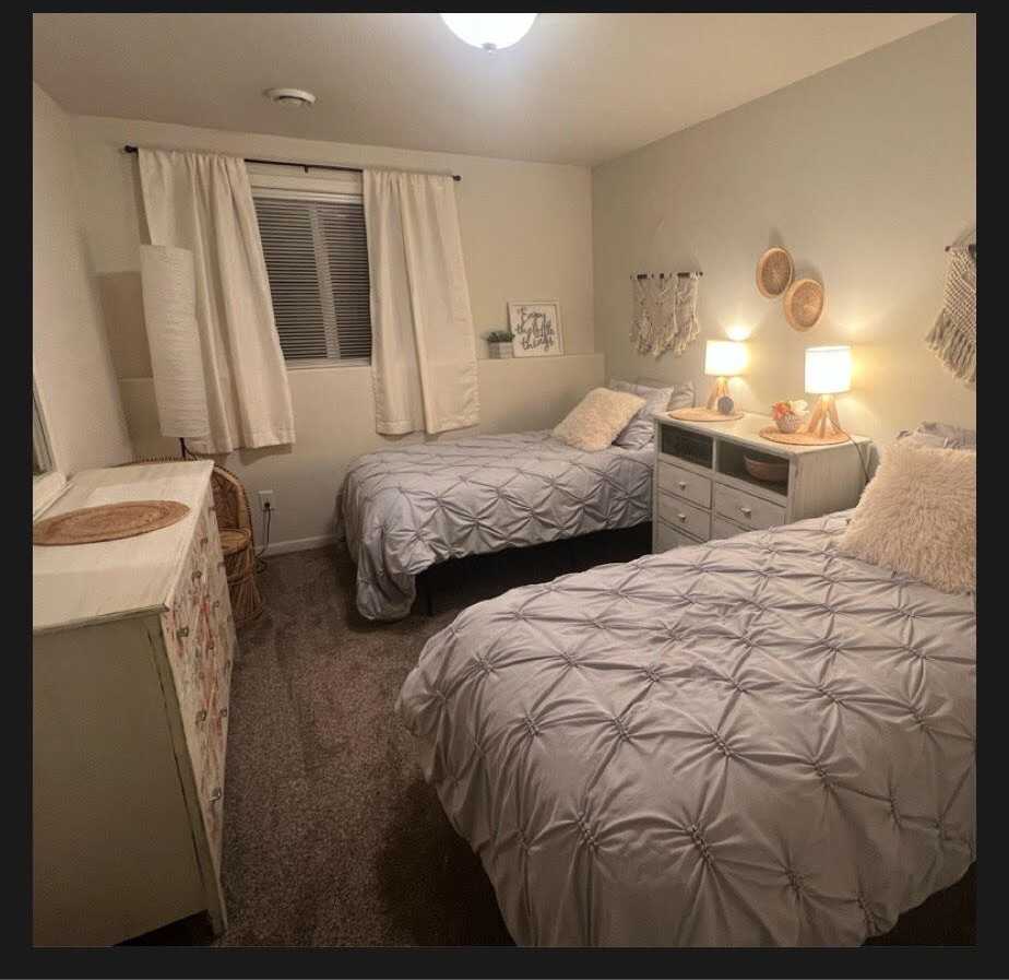 3332 8th St Ne - Photo 5 of 13