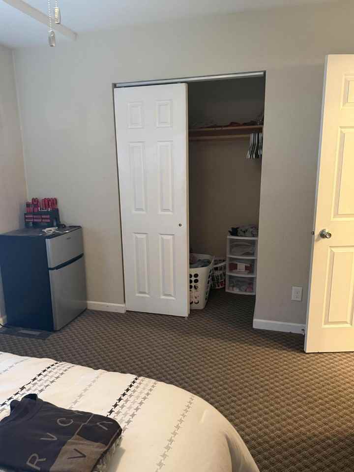 322 6th Ave Se - Photo 4 of 11