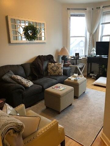 1620 N Winchester Ave #2 - Photo 6 of 15