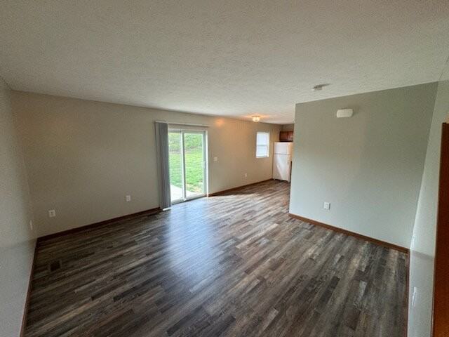 729 Meadow Glen Ave #729 - Photo 2 of 12