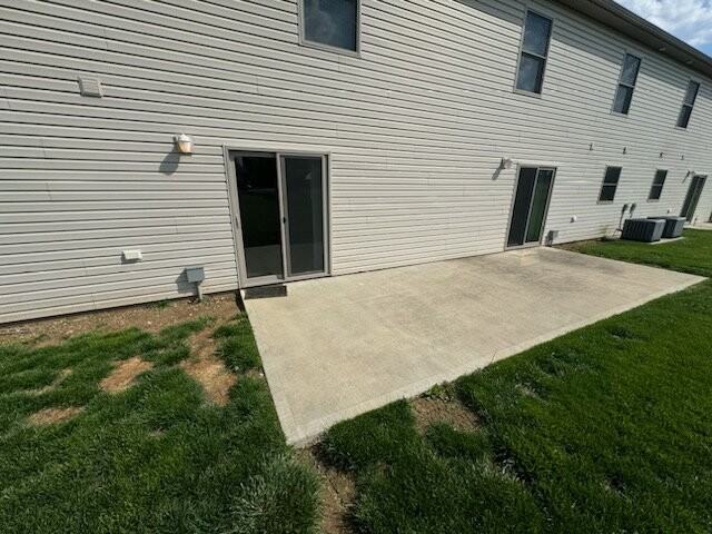 729 Meadow Glen Ave #729 - Photo 4 of 12