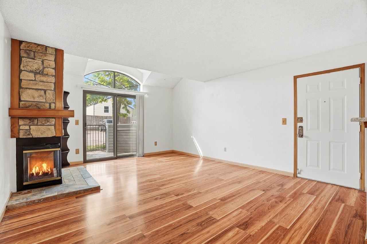 931 S Zeno Way #103 - Photo 6 of 29