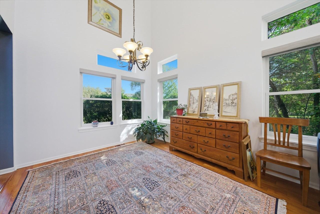 1090 Aster Ct - Photo 5 of 45