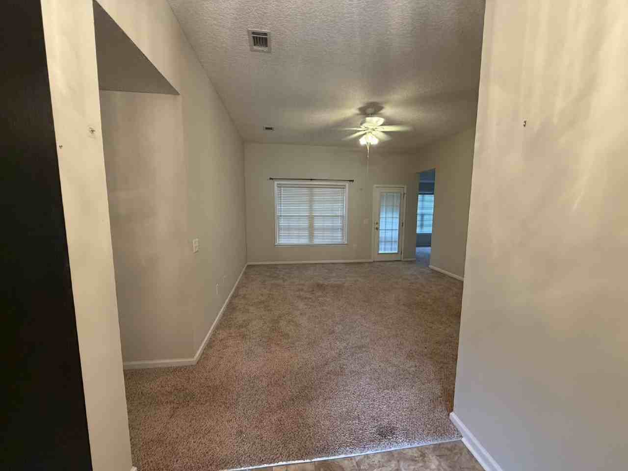 36 Madison Ave Ne - Photo 2 of 16