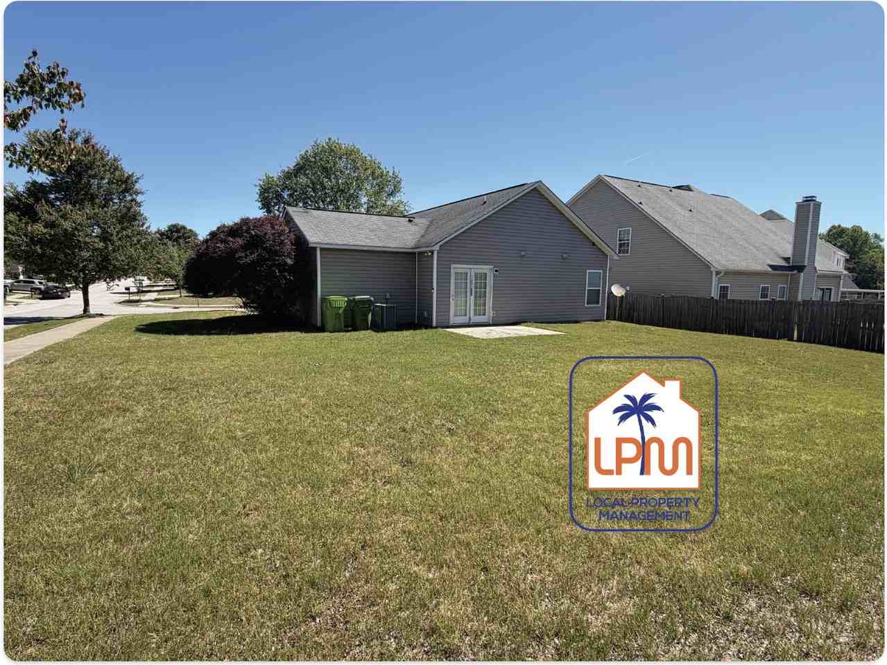 277 Cogburn Rd - Photo 4 of 21