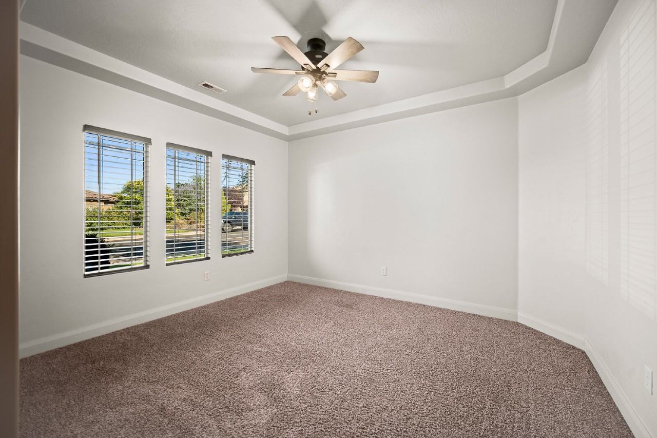 3782 S Brade Ln - Photo 7 of 50